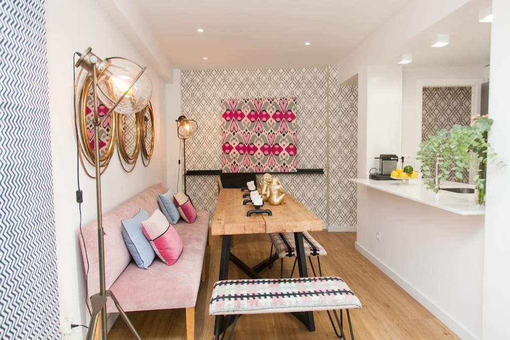 Modern & Nice Apartment. Old Town. Private Parking Sevilla Exteriör bild