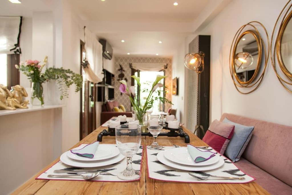 Modern & Nice Apartment. Old Town. Private Parking Sevilla Exteriör bild