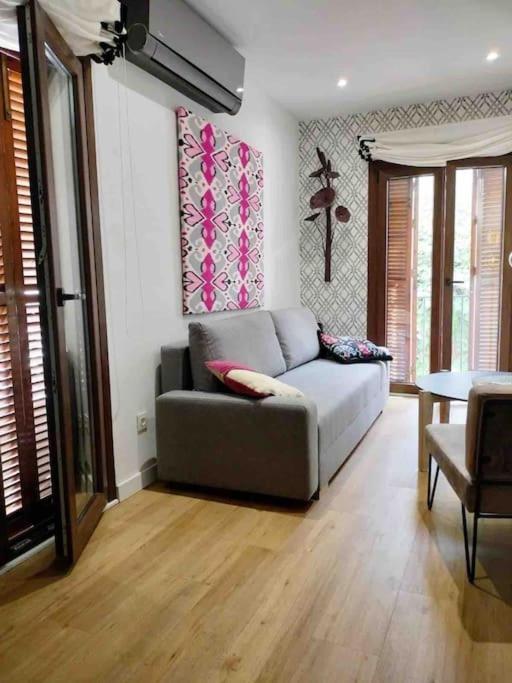 Modern & Nice Apartment. Old Town. Private Parking Sevilla Exteriör bild